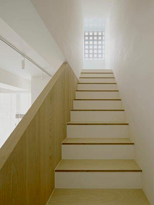 Huang's Home / ZHUI Design Studio - التصوير الداخلي، السلالم، الدرابزين