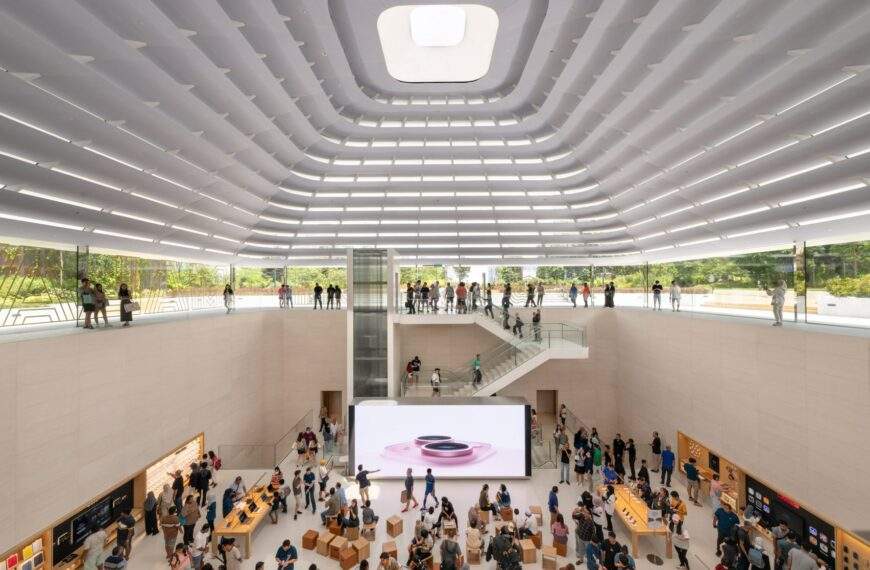 Foster + Partners يتصدر متجر Apple Superranean مع قبة مربعة