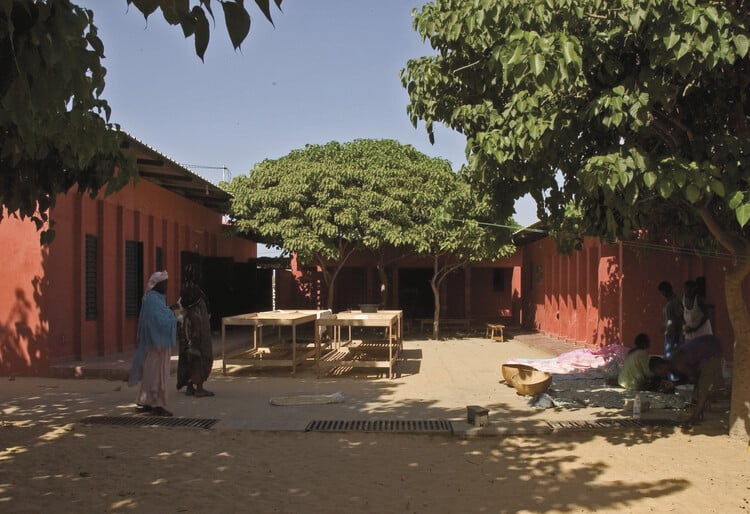 مركز المرأة في Rufisque / Hollmén Reuter Sandman Architects - المزيد من الصور