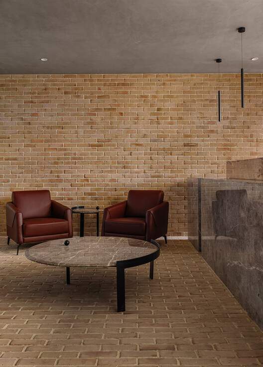ES Office / Saransh - Interior Photography, Living Room, Table, Brick, Chair