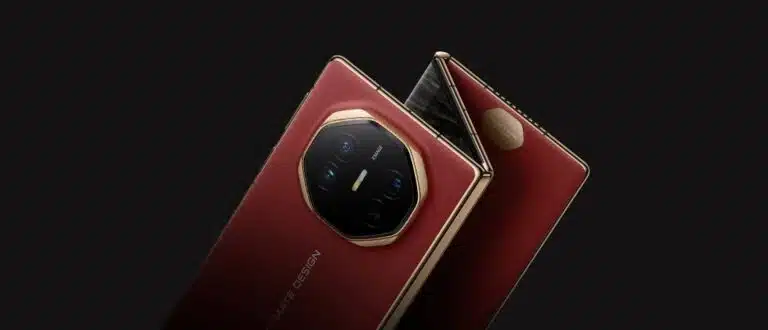 Huawei Mate XT Ultimate Design: First-Ever Triple Foldable Phone