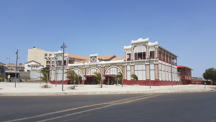 Dakar Train Station / GA2D - Exterior Photography, Windows, Facade