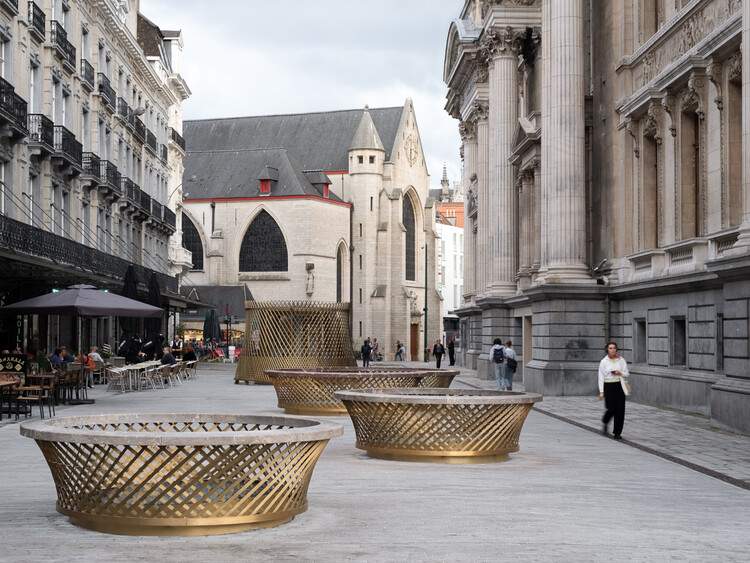 BeursBourse Public Building / Bureau d’Etudes en Architectures Urbaines + Popoff architects + Robbrecht en Daem architecten - Exterior Photography, Windows, Facade