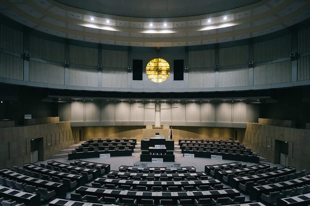 Political Architecture: Designing Embassies and the Protocol of ...