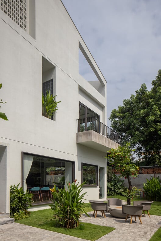 CieL Dining / Eigh-T Architects - التصوير الخارجي، الشرفة، الخرسانة، الفناء