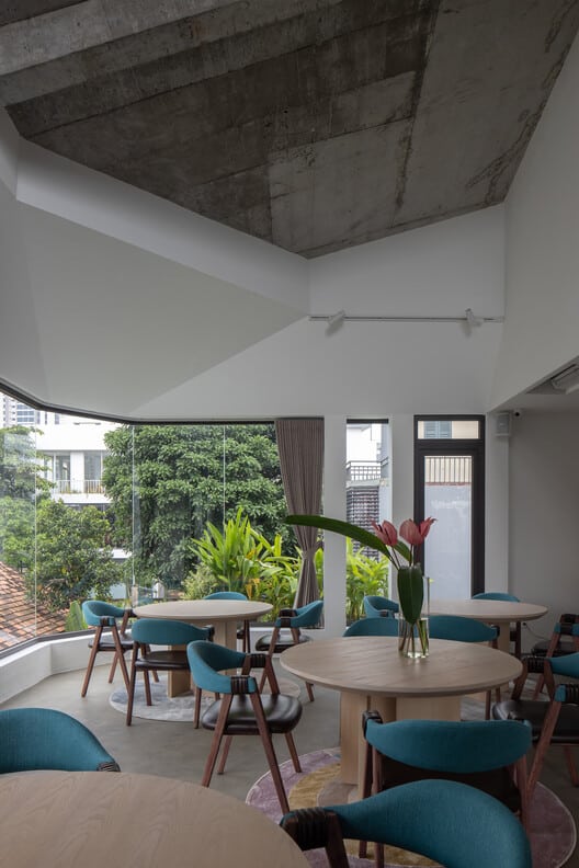CieL Dining / Eigh-T Architects - التصوير الداخلي، غرفة الطعام، الطاولة، الكرسي