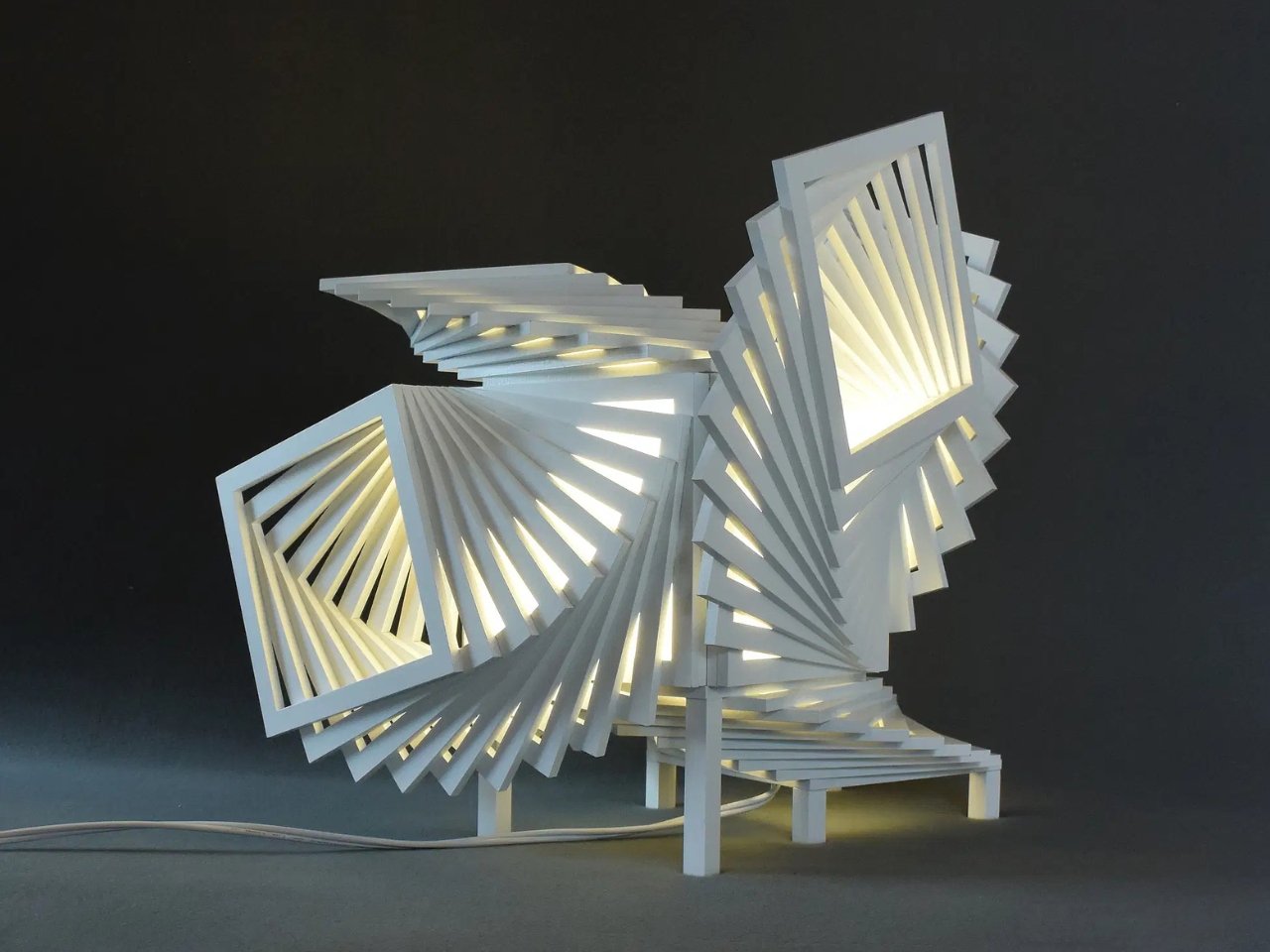 Aesthetic lamp plays around with space-time continuum concept