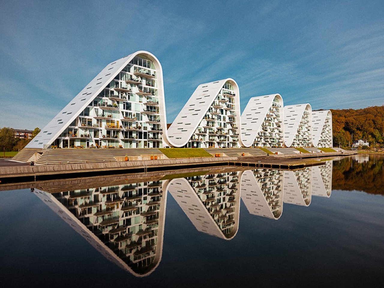 The Modern White Aesthetic Trend in Architecture