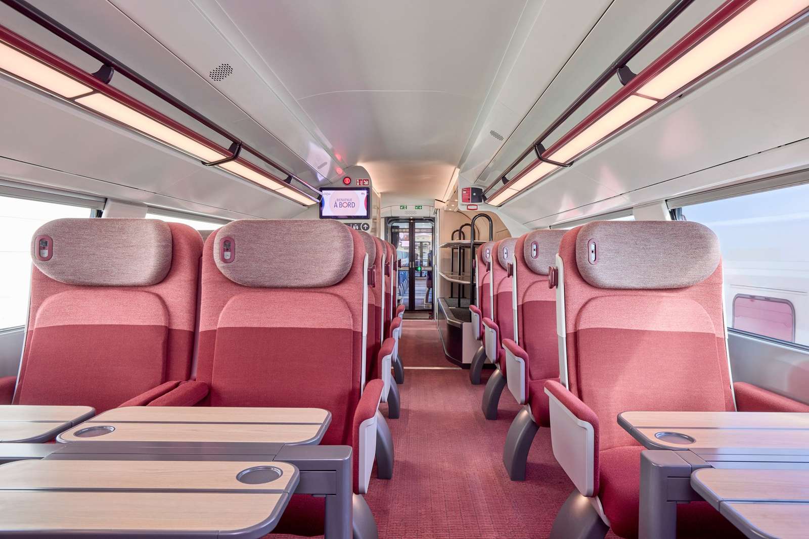 منطقة المقعد الأحمر في قطار TGV Inoui