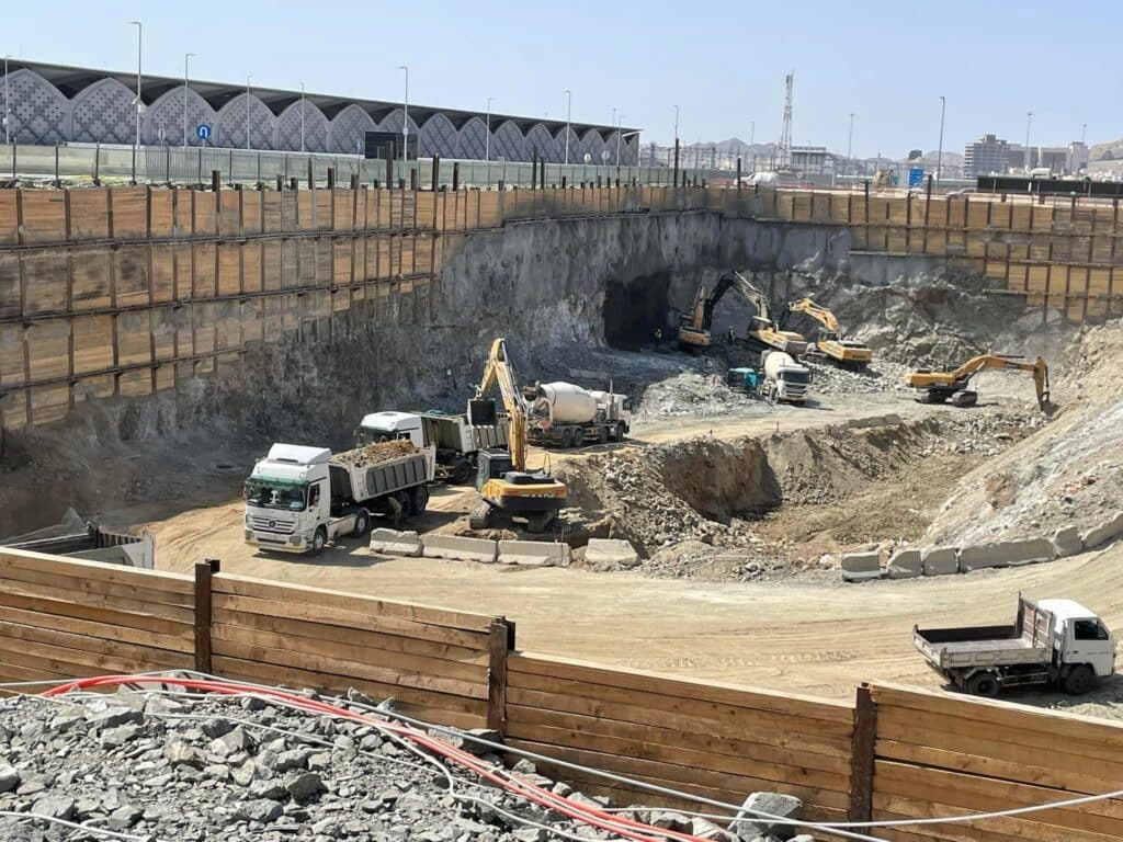 Dr. Soliman Fakeeh Hospital project in Masar destination: Excavation work reaches advanced levels