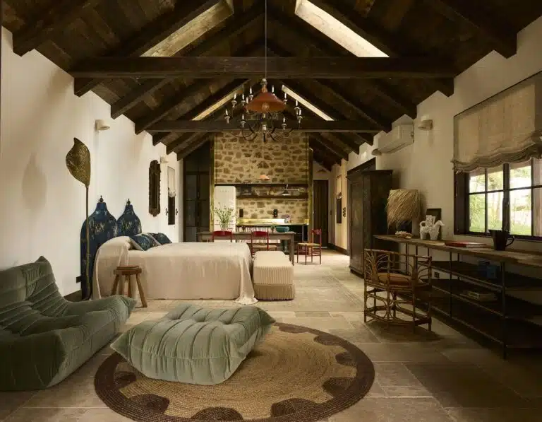 Wallpaper* checks in at Lo Scoglio: an Australian vacation rental with regenerative principles
