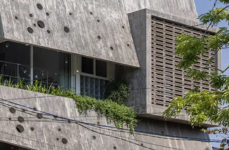 Slanted Concrete Panels Shield the Facade of Kho Rèn House in Vietnam