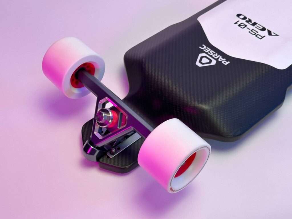 "The Parsec Aero Pro electric skateboard, featuring an innovative design with T800 carbon fiber construction."