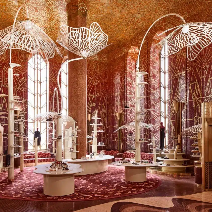 تحليل معماري لمتجر Printemps New York بمساحة 5,109 م² ضمن ناطحة سحاب آرت ديكو تاريخية في نيويورك