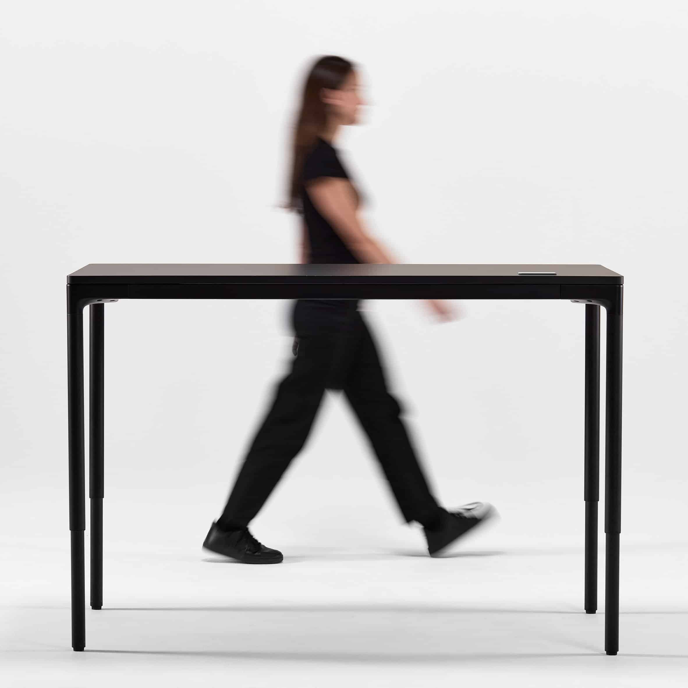 مكتب efloat quattro من قبل Humanscale