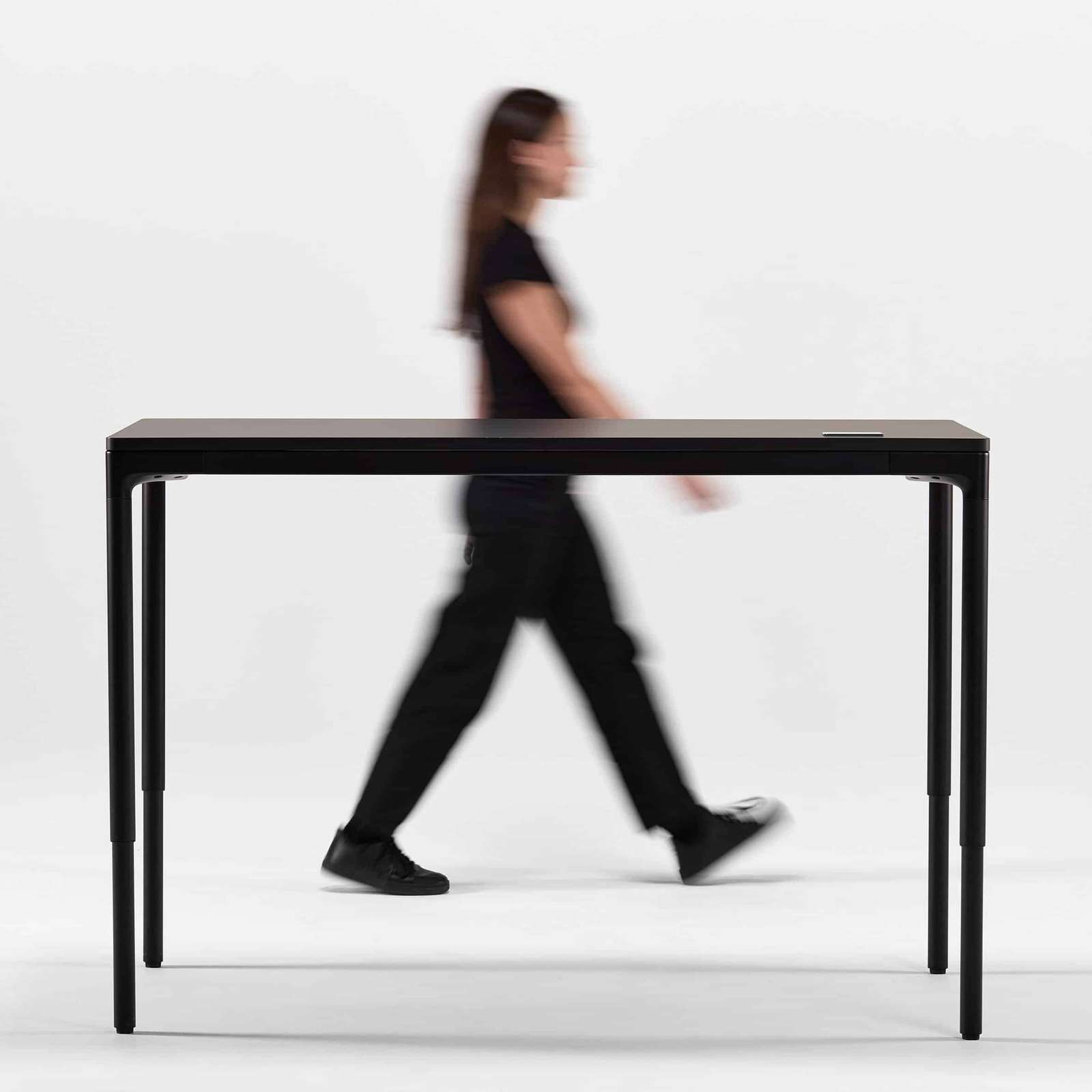 مكتب efloat quattro من قبل Humanscale