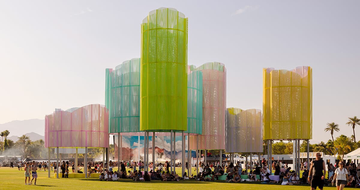 Coachella 2025 المنشآت الفنية تحتض