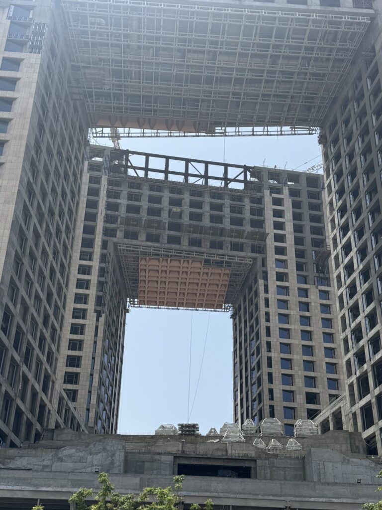 Exterior cladding work begins at the Four Seasons Hotel Jeddah Corniche