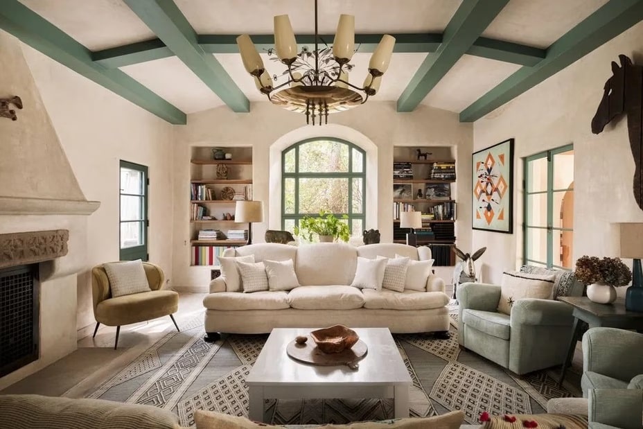 Helen Hunt Lists Her Los Angeles Home for $14.995 Million