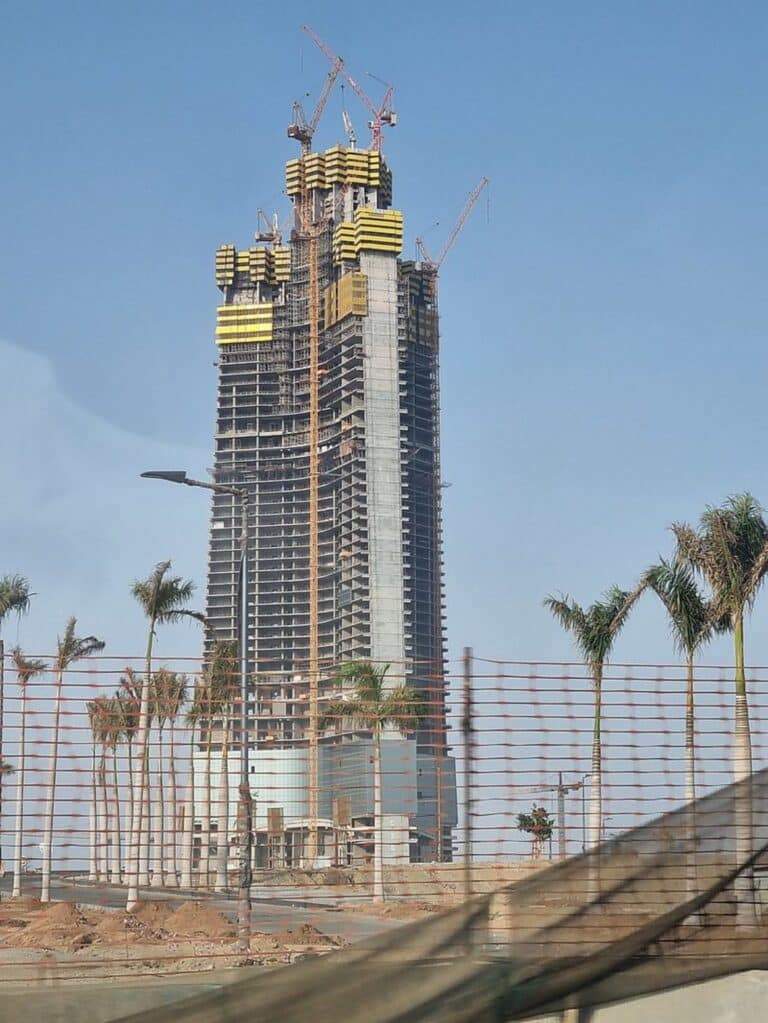 Jeddah Tower Continues its Rise, Reaching the 66th Floor