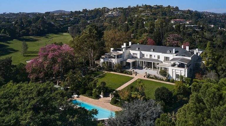 Casa Encantada, the luxurious mansion once occupied by Hilton Hotels founder, is back on the market for $175 million