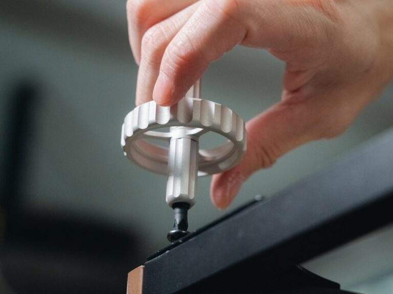 Upgrade Your Toolbox: The Essential Ergonomic Tools Every DIY Enthusiast Needs