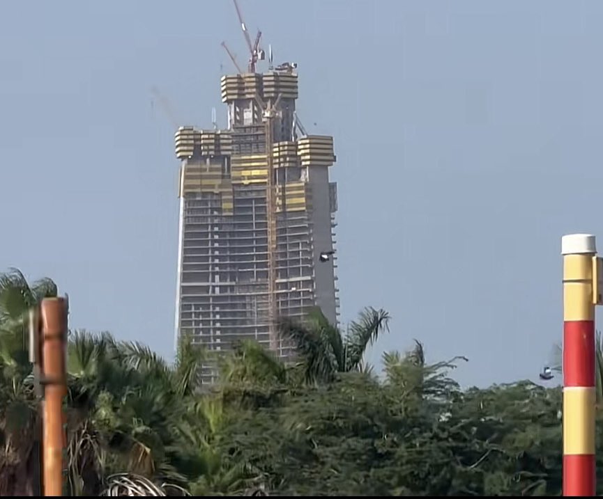 "Image showing Jeddah Tower under construction, highlighting its triangular design and metallic structure."