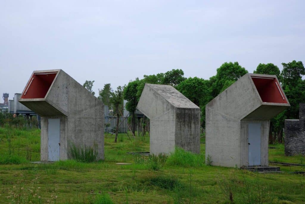 Innovative toilet design for public spaces