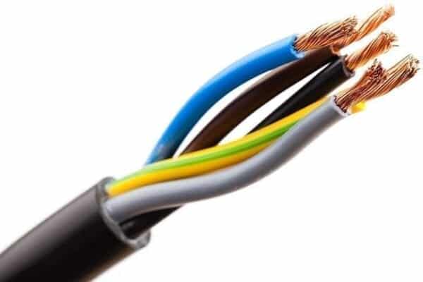 "Multicolored electrical cables used for selecting appropriate cable dimensions in architectural projects"