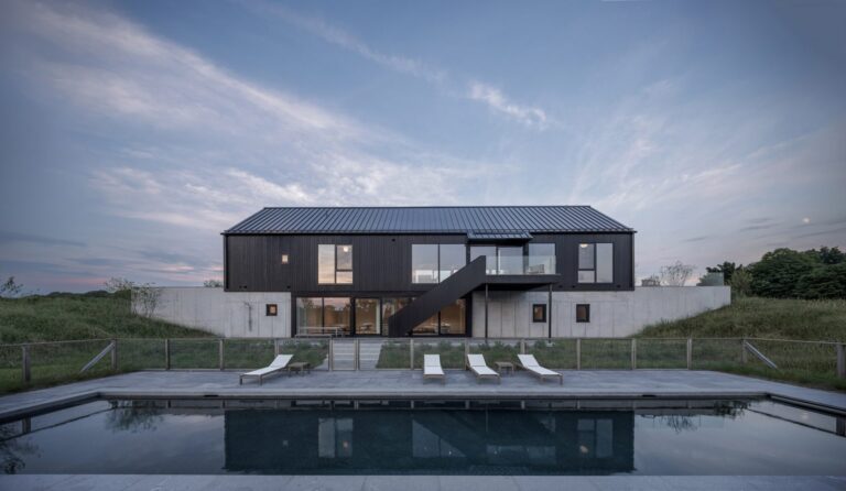 Clinton Corners House by Desai Chia