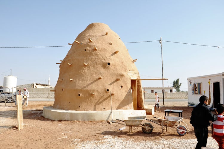 Vernacular Architecture and AI