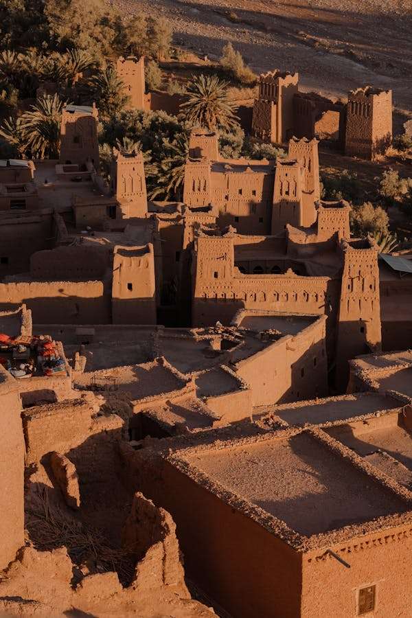 قصبات وادي درعة في المغرب، حيث الجدران المدكوكة تتناغم مع الطبيعة الصحراوية المحيطة