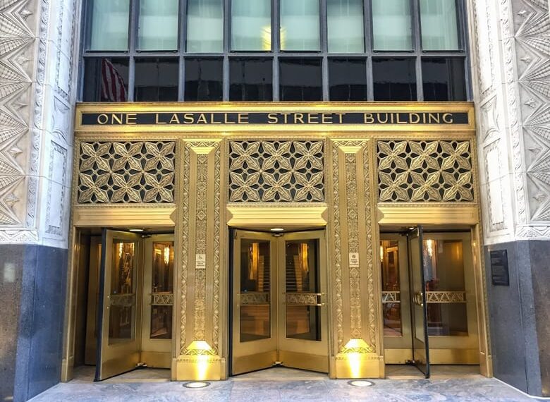Entrance of the One LaSalle Street Building with Art Deco ornamentation