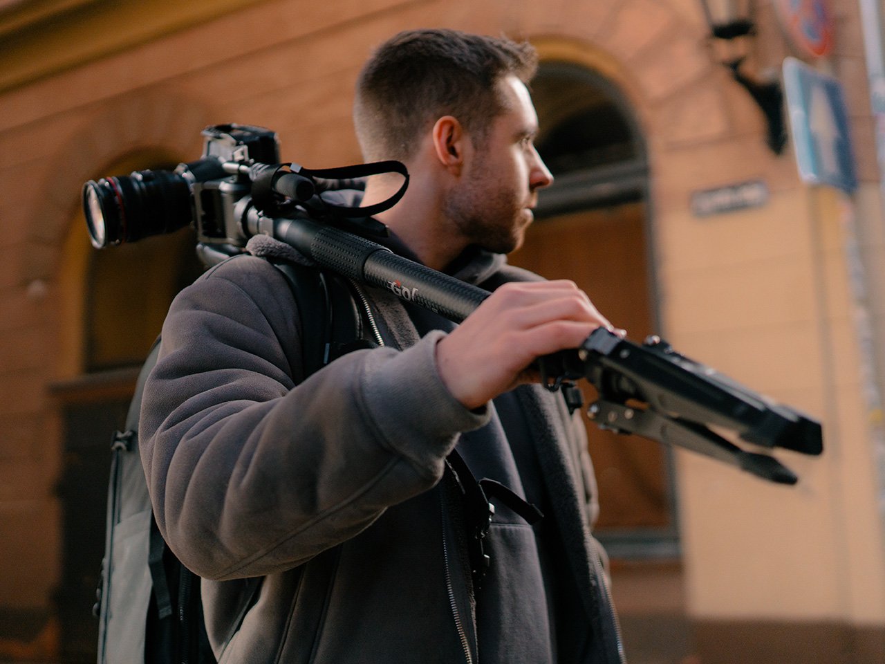 Coman Go! One-Click Monopod: The Speed Revolution Photography Needs