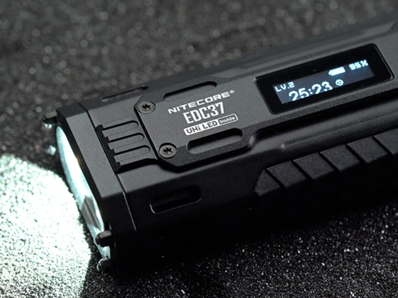 Nitecore’s new tactical flashlight is a rechargeable 8,000 lumens powerhouse