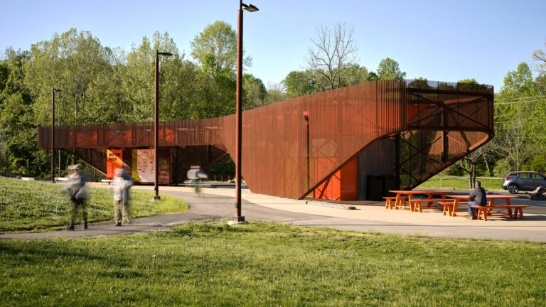Cantilevered Steel Pavilion Enhances Knoxville’s Urban Wilderness Vision