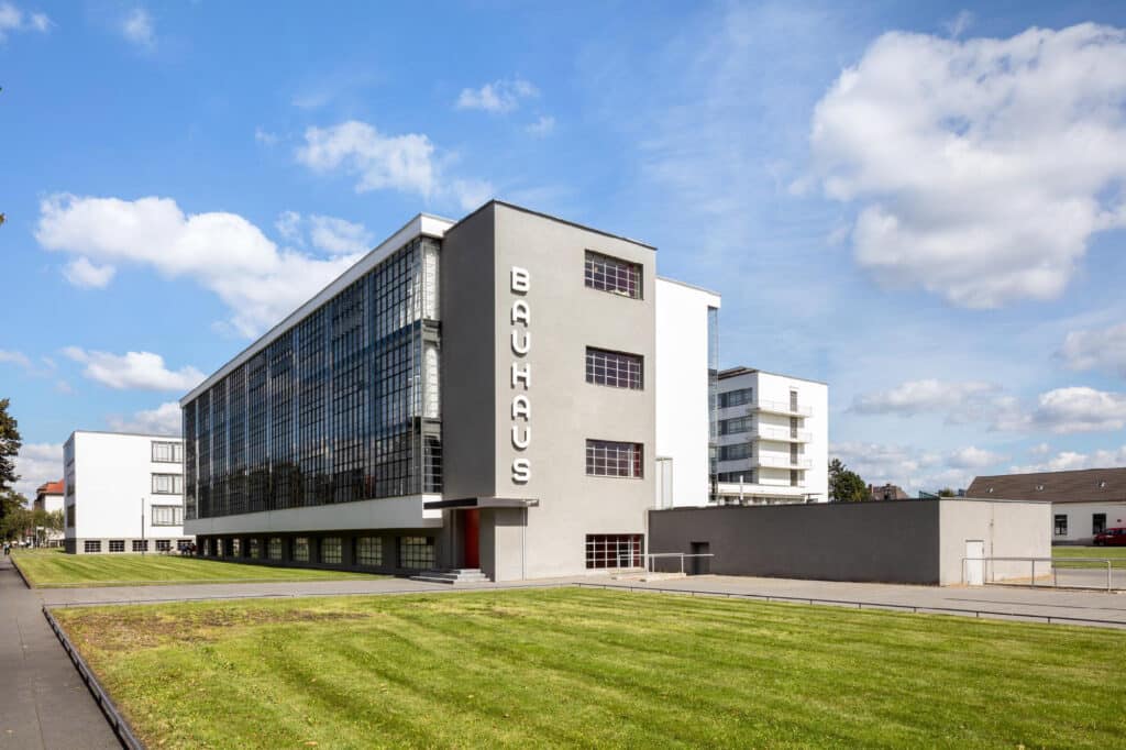 The glass fa&ccedil;ade of the Bauhaus building in Dessau highlights the transparency of modern design.
