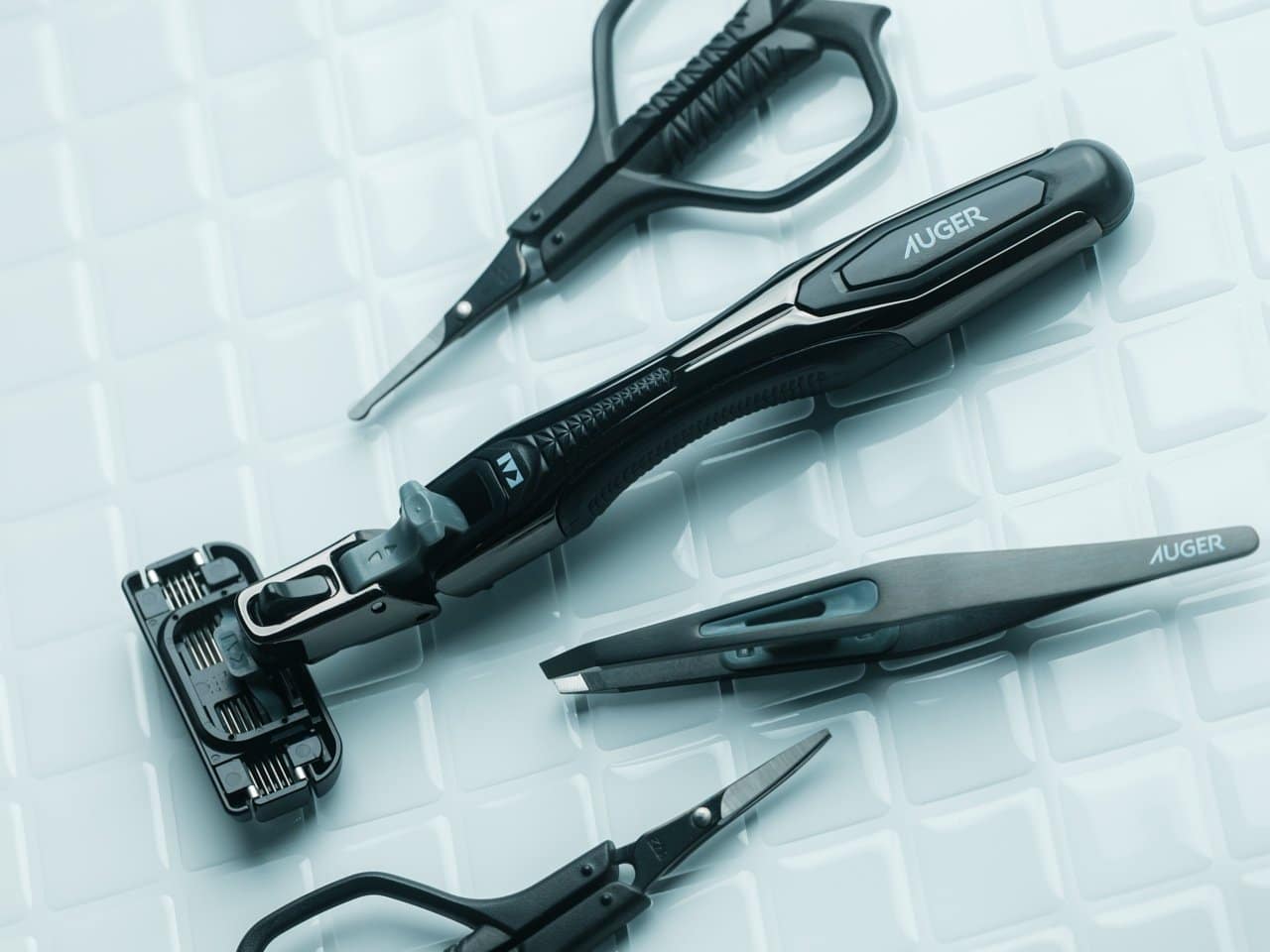 This Japanese Razor Made Me Throw Out Every Other One I Had