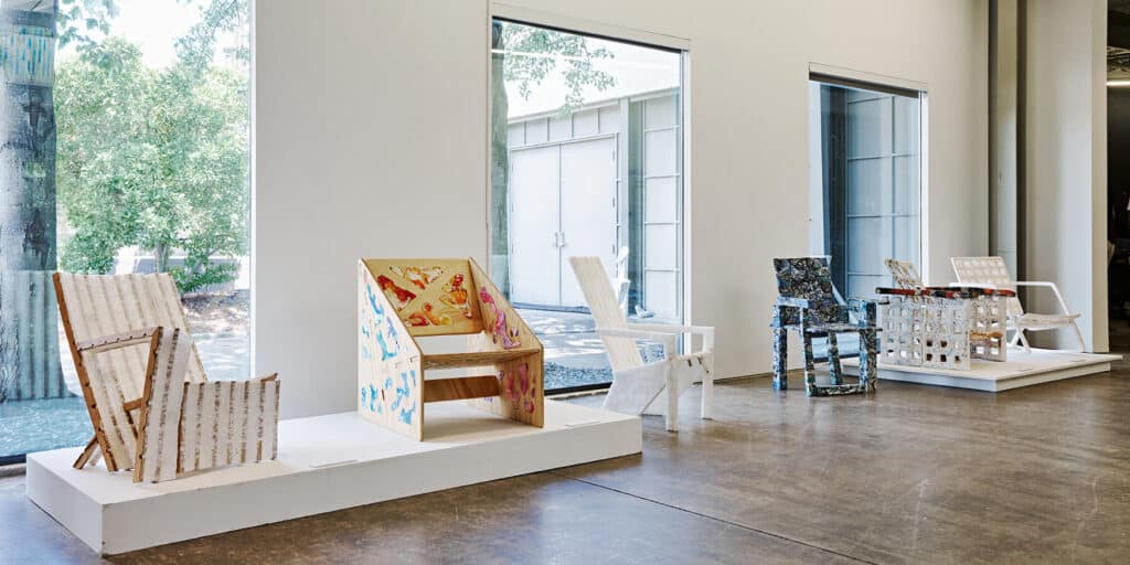 Final works at the entrances of The Venetian Tower project in Dubai.