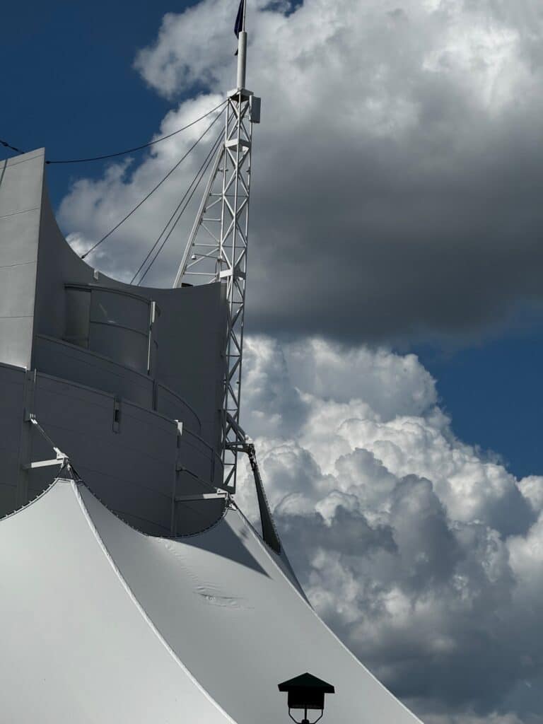 Orlando, Revisited: A City of Fantasy, Frameworks, and Fragile Façades