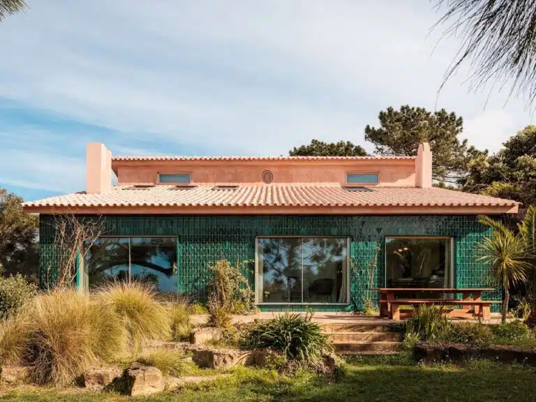 A Design That Doesn’t Demand Attention: A Portuguese Lesson in Architectural Humility