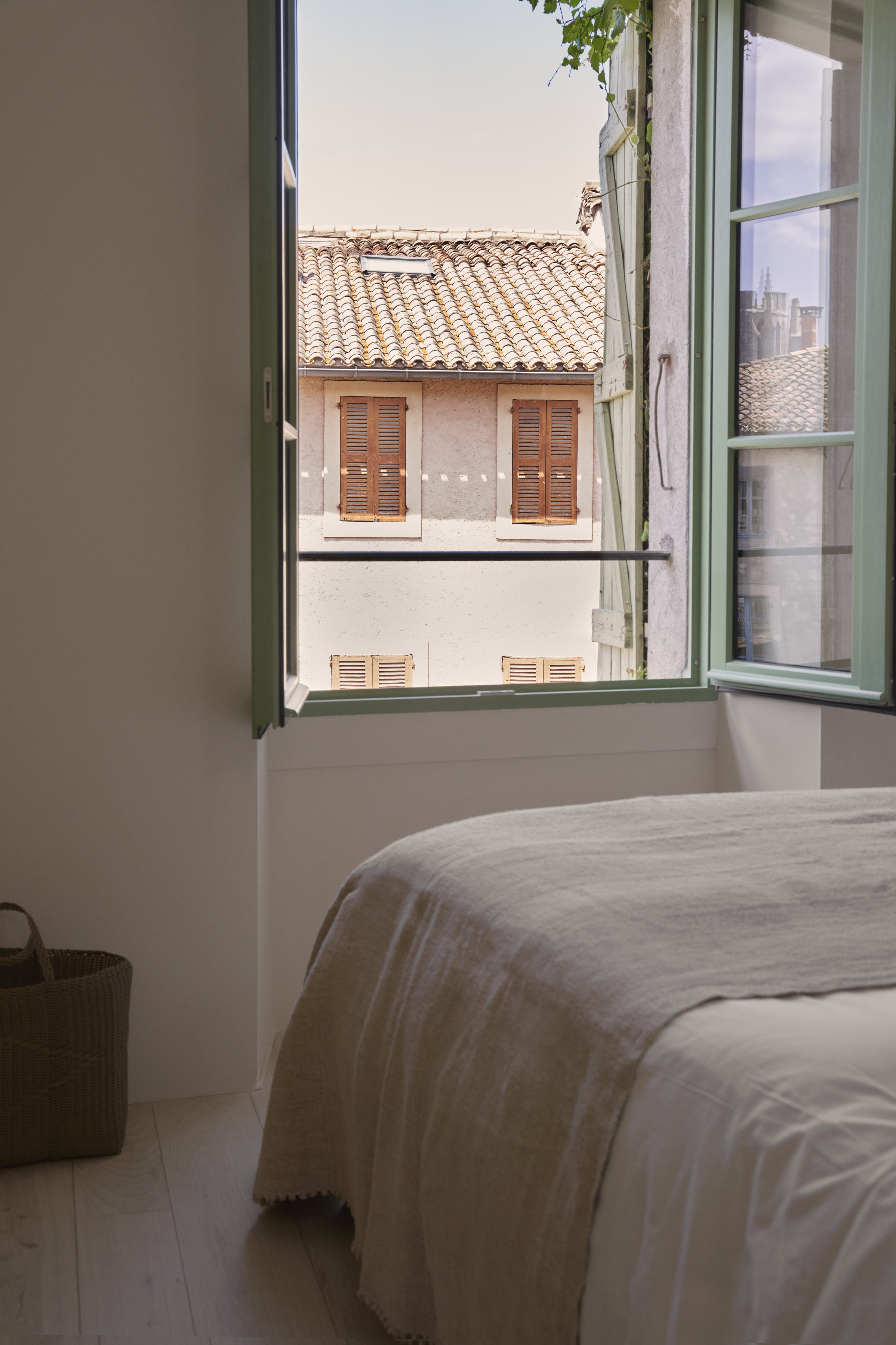 vipp guesthouse in lagrasse france