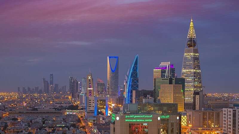 Night lighting of Olaya Towers in the heart of Riyadh