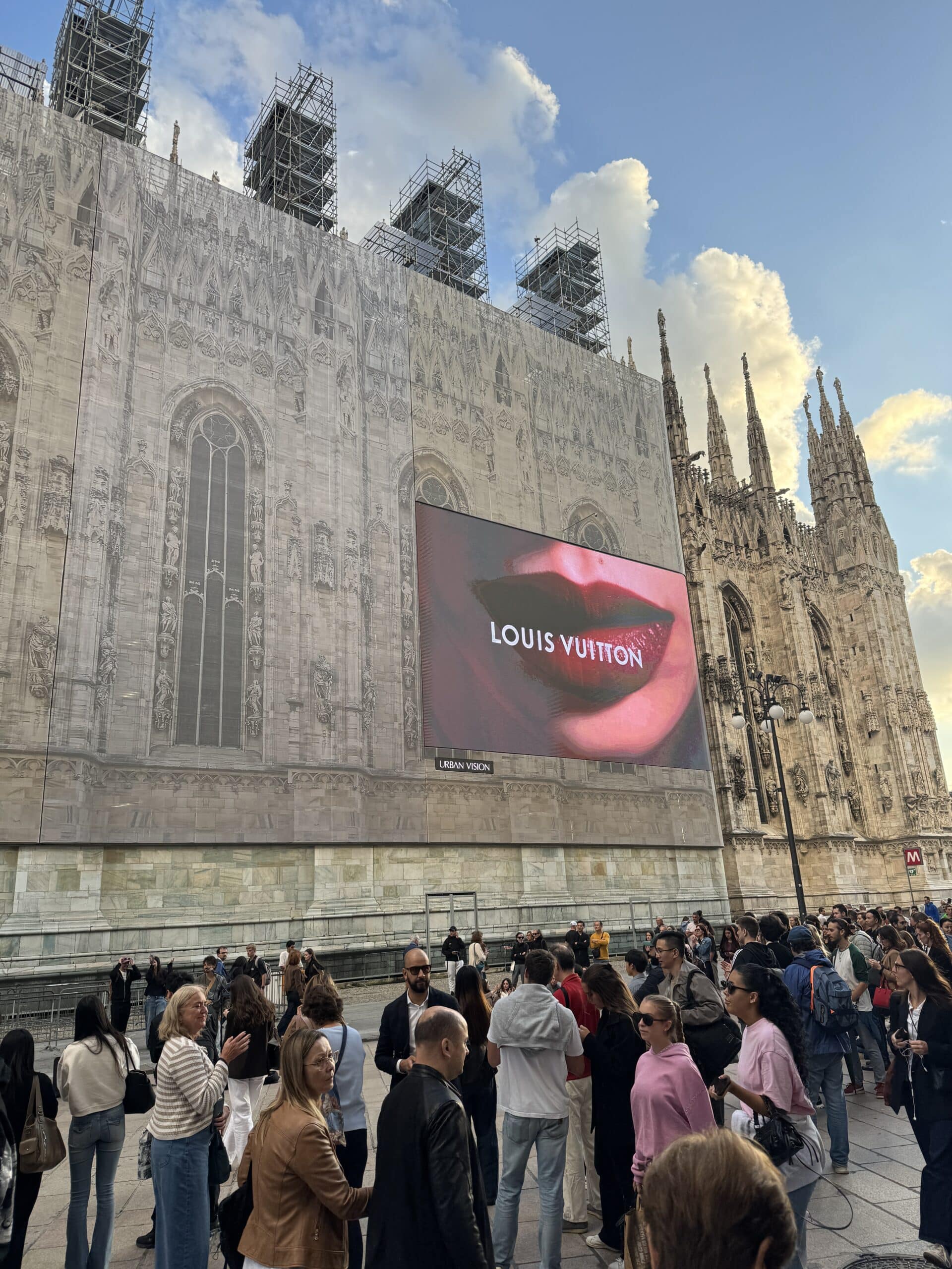 Advertising on the Worship