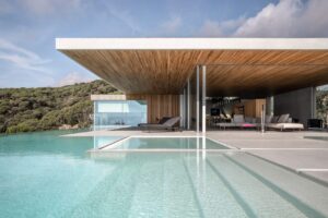 Barcelona House by Ström Architects: Minimalist Pavilion Overlooking the Balearic Sea