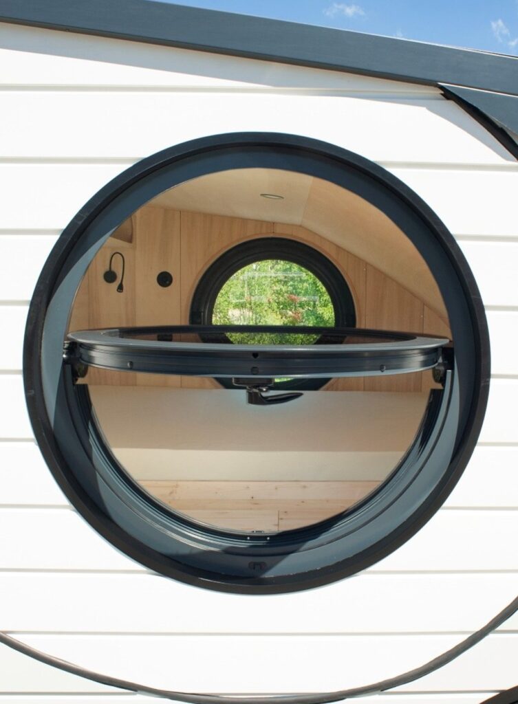 Tiny Binocles tiny houses with rounded windows