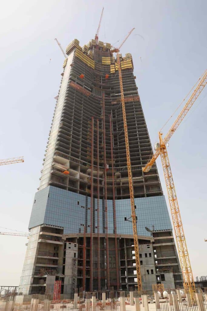 Upper section of Jeddah Tower under structural progress