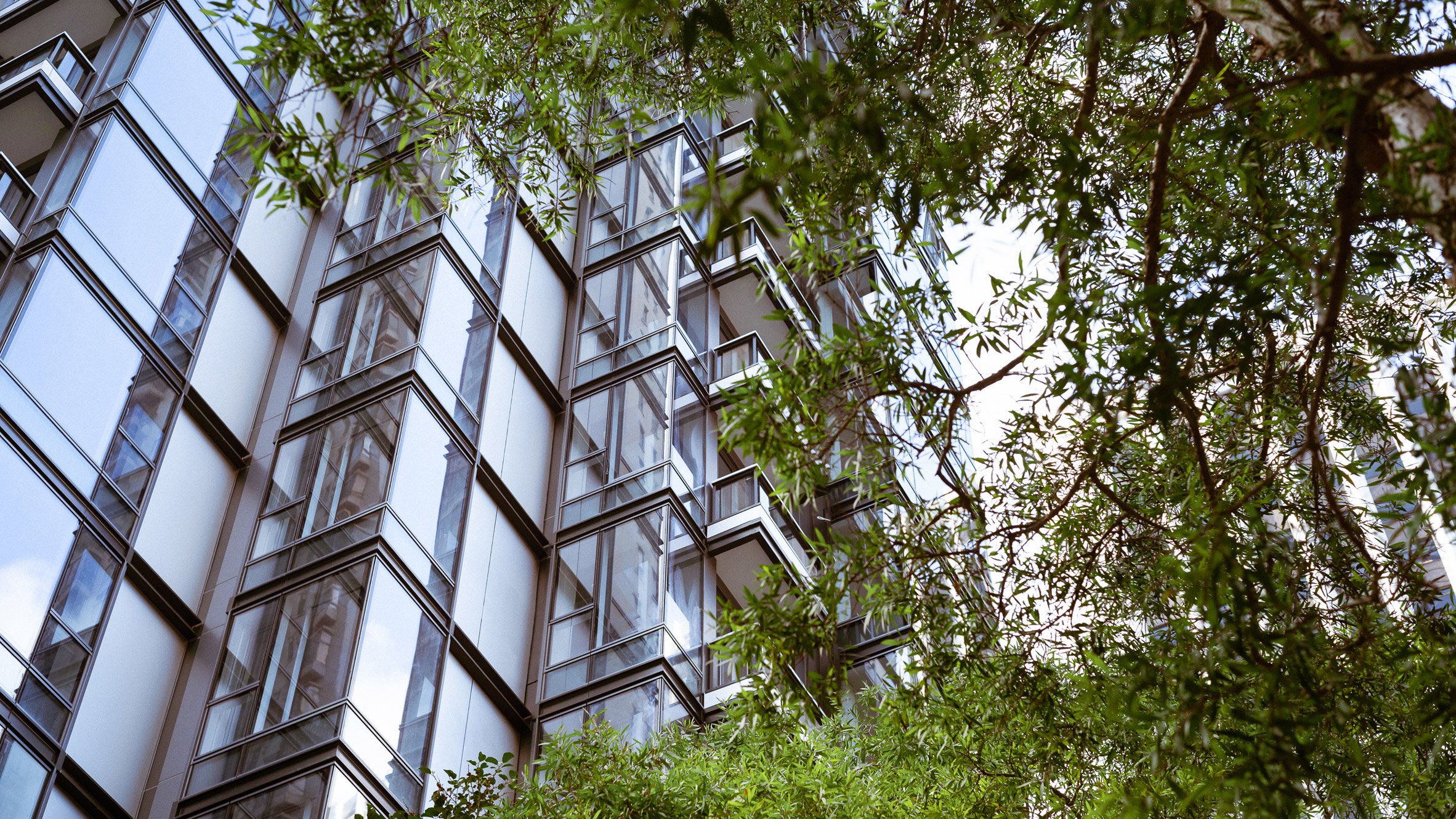 33 Kennedy Road Apartment: Elegant Interiors by Studio Ella in Hong Kong