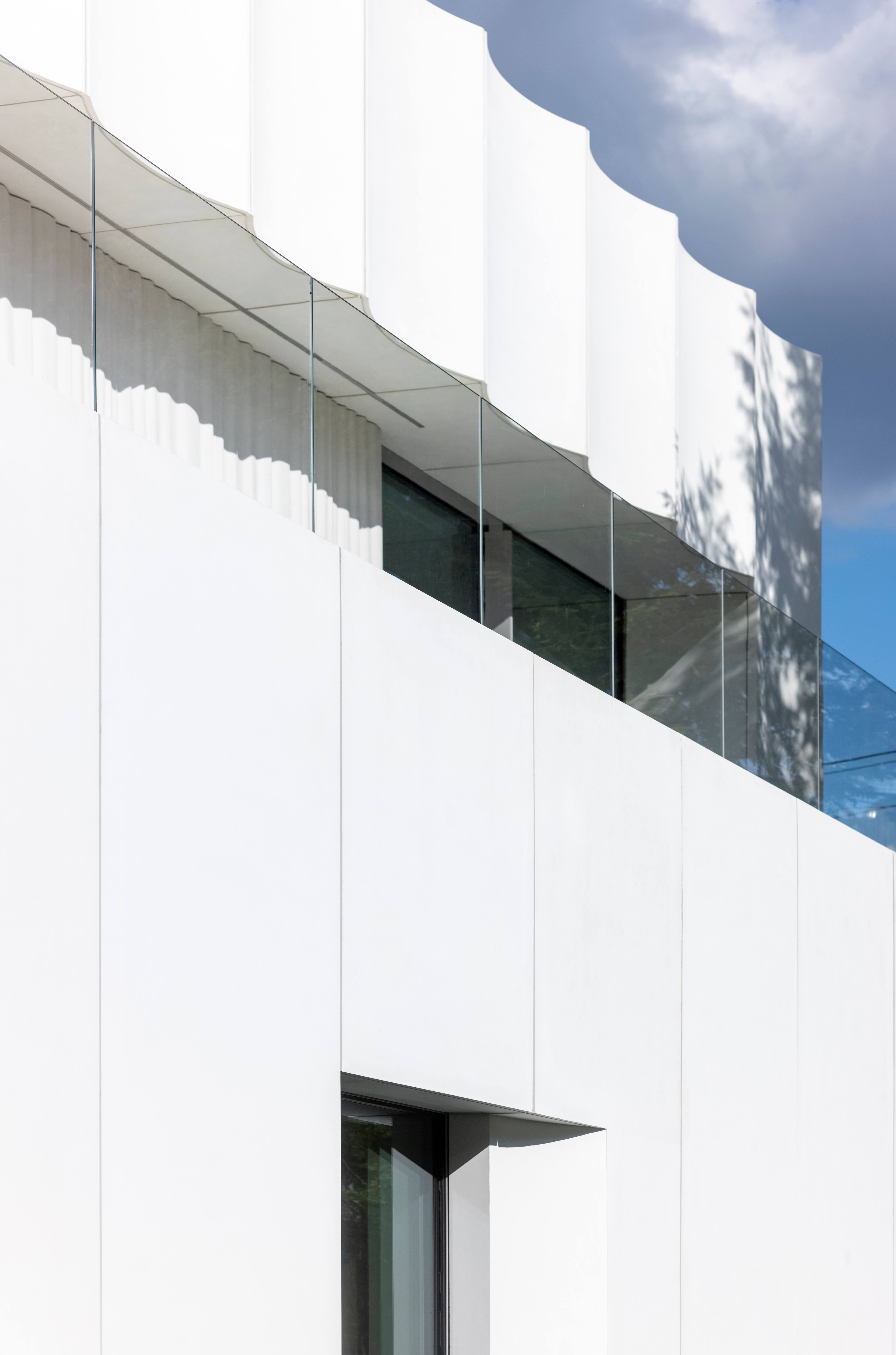 Modernist villa house in white