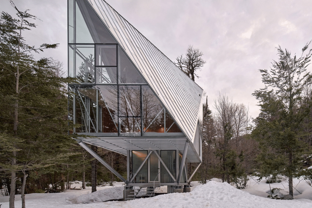 Steel House by Max Núñez Arquitectos in Chile
